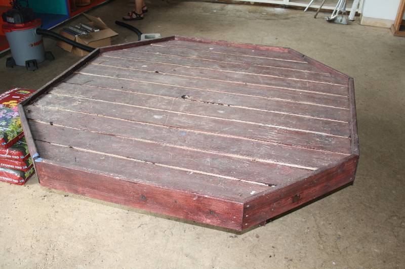Octagon shaped wooden display table