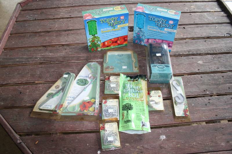 Lot of Miscellaneous Gardening products