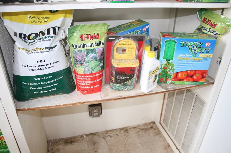 Lot of Miscellaneous Gardening products