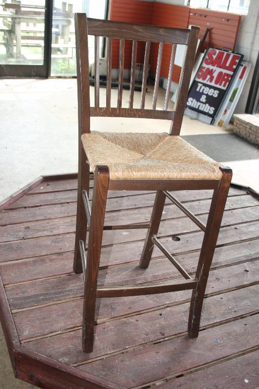 Wood and rattan bistro chair