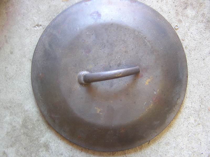 lot 102 image: cast iron skillet lid #8
