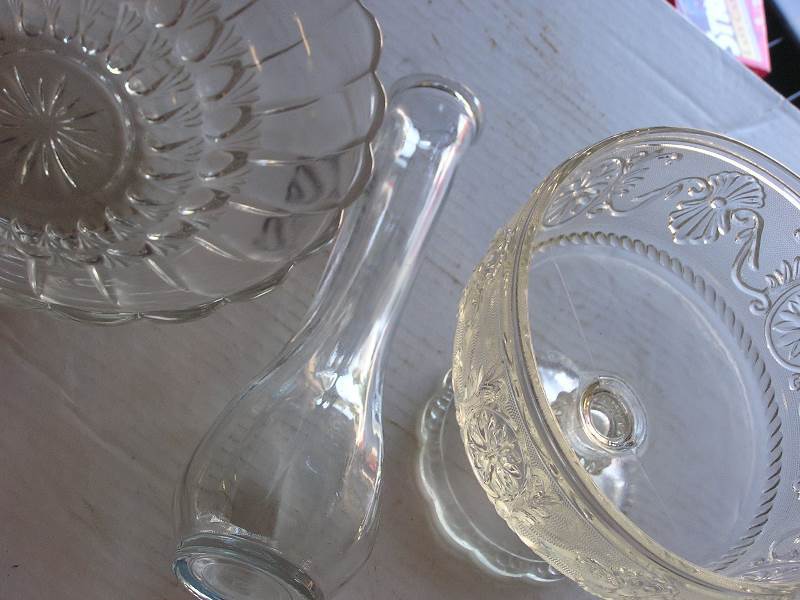lot 147 image: glassware lot of 3