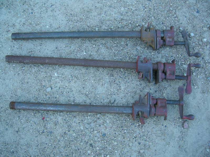 lot 13 image: 3 pony bar clamps