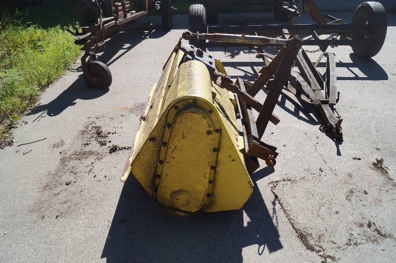John Deere Tiller
