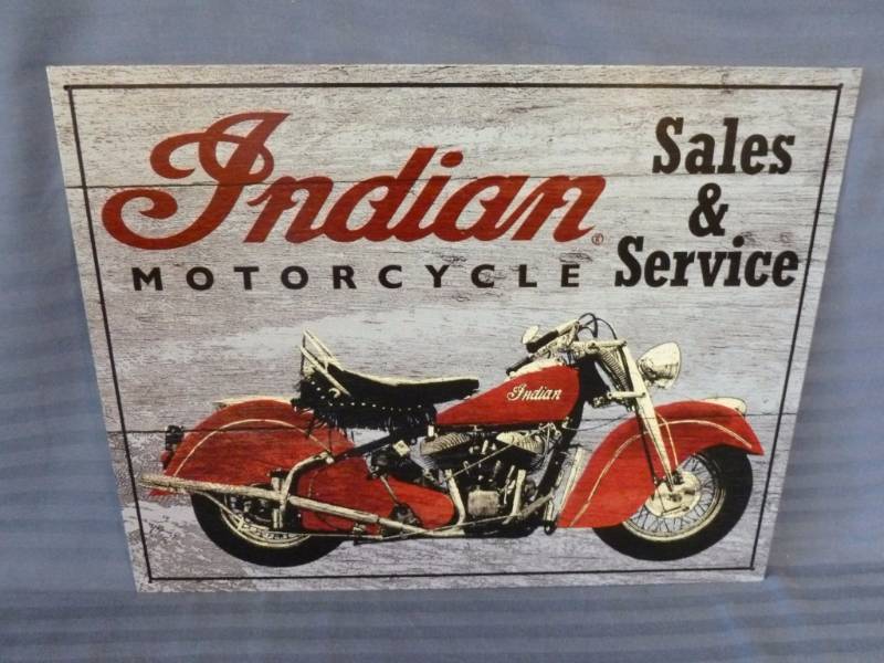 lot 11 image: Metal Sign