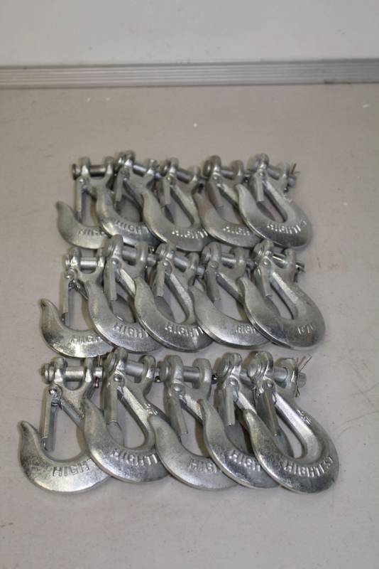 lot 10 image: Lot of 15 516 Clevis Hooks, New