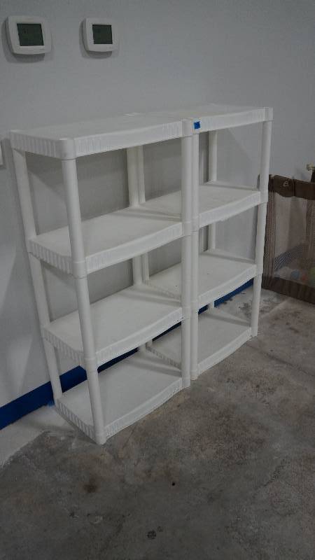 Set of 2 White Plastic Shelving Units