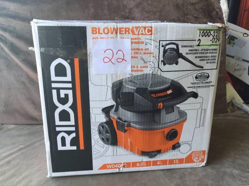 lot 22 image: Ridgid WetDry WD4080 Blower Vac 4 Gal