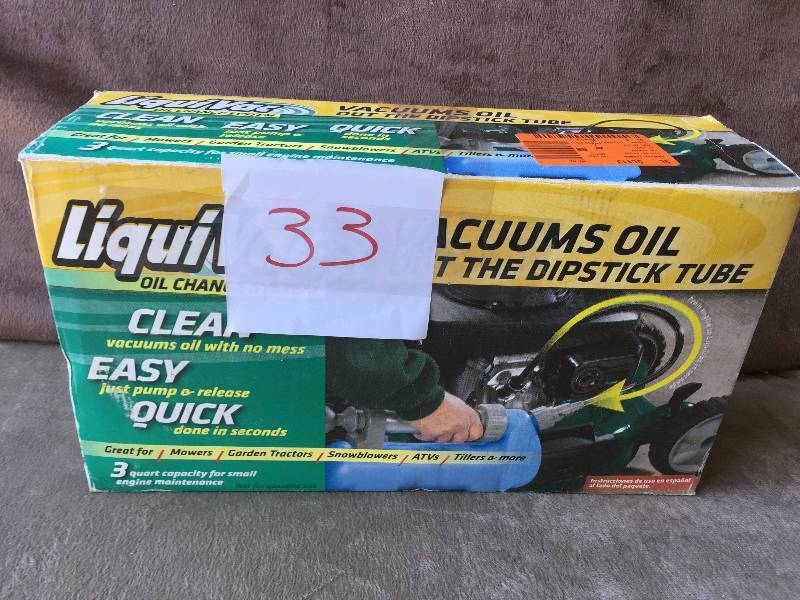 lot 33 image: Liquid Vacuum Oil Out