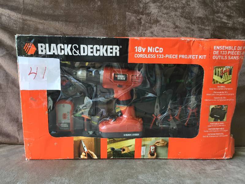 lot 41 image: Black and Decker 18V NiCd Cordless 133 Pcs