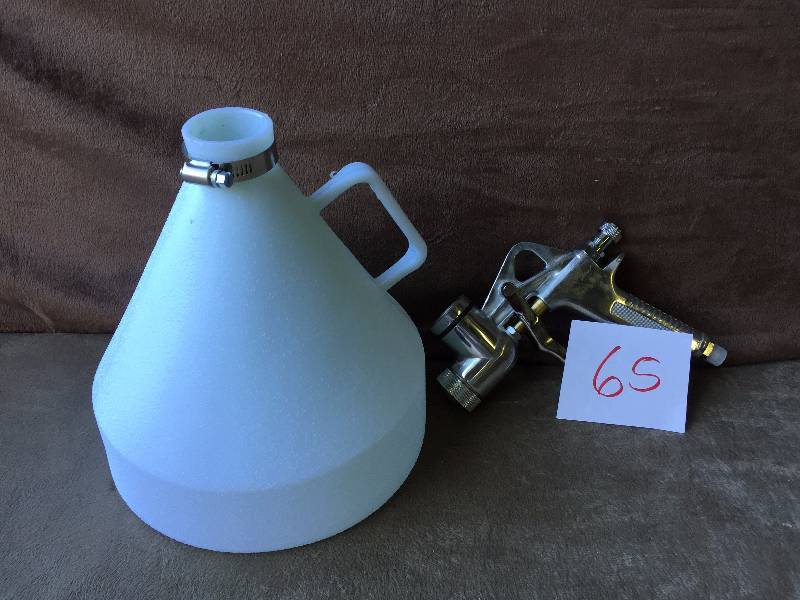 lot 65 image: Texture Gun Hopper