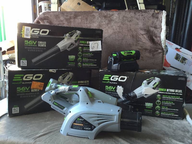 lot 67 image: Lot of 5 Ego Blowers for parts or repair- only 1 battery and charger