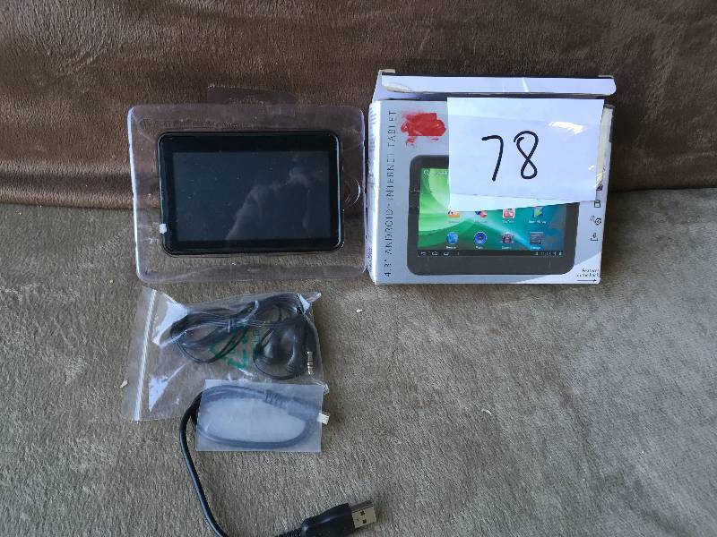 lot 78 image: 4.3 Android Tablet
