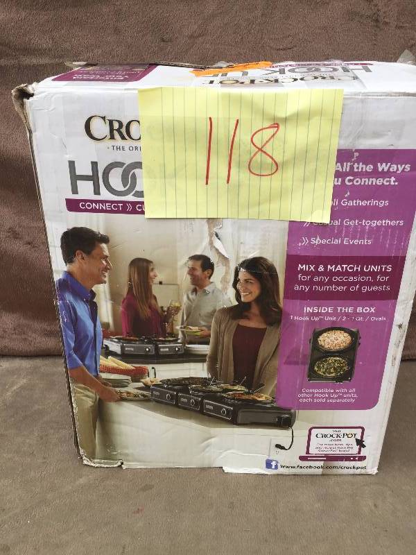 lot 118 image: Hook Up Crock Pot