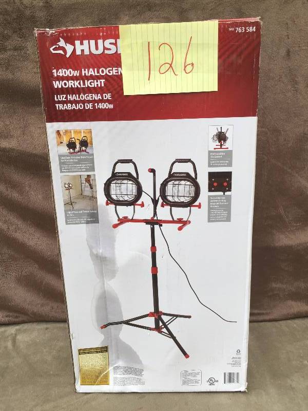 lot 126 image: Husky 1400 W Halogen Light