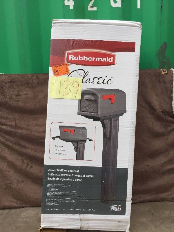 lot 139 image: Rubbermaid Mailbox Post