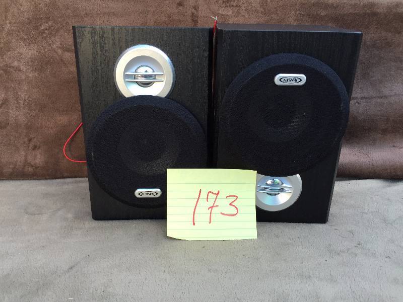 lot 173 image: Set of 2  Stereo Speakers