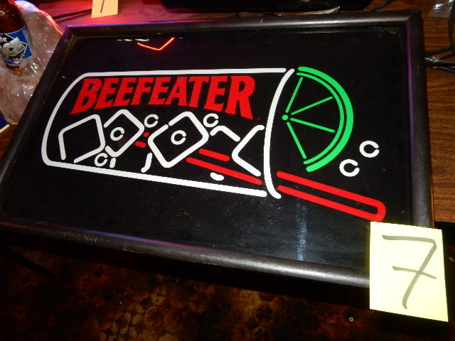 lot 7 image: Beefeaters sign..