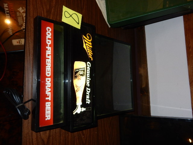 lot 8 image: Miller Genuine Draft Lighted sign with Grease Board