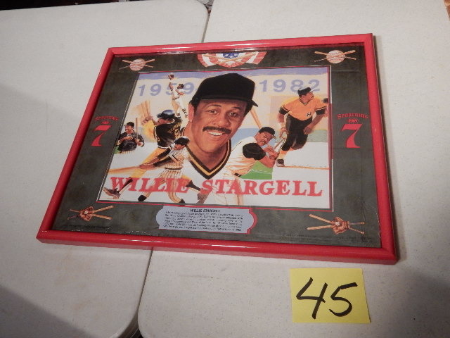 lot 45 image: Willie Stargell, Seagrams 7 Mirrored Beer Sign