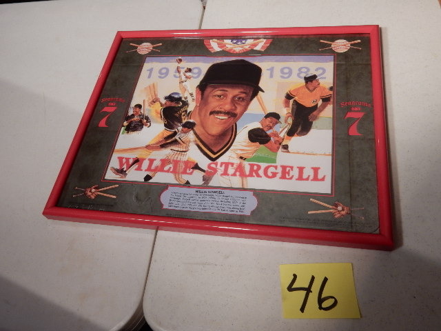 lot 46 image: Willie Stargell, Seagrams 7 Mirrored Beer Sign