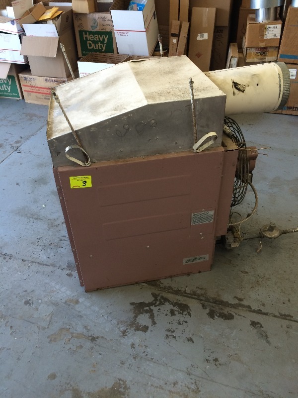 lot 3 image: Reznor Unit Heater  100,000 to 200,000 BTUs  Nat Gas