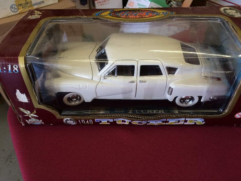 lot 18 image: Car Collection - lot of 4
