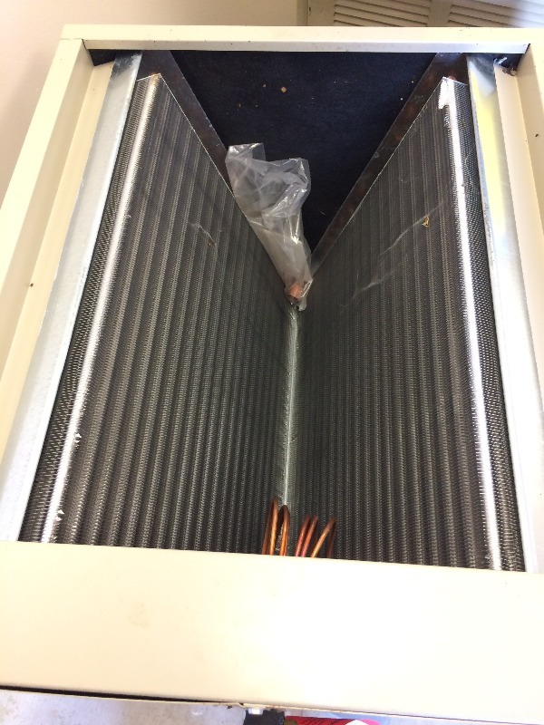 Lennox Evaporator Coil in Case CR2648NF01 48,000 BTU / 4 ton R22 or