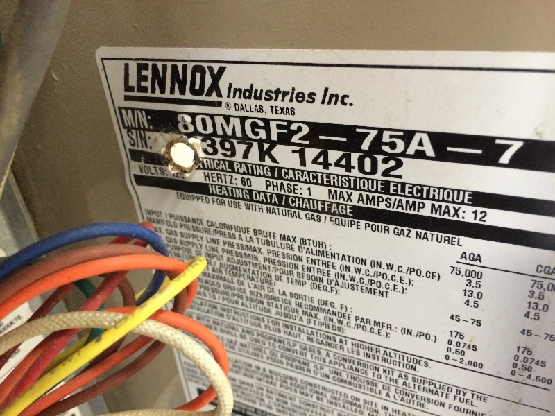 lot 31 image: Lennox Upflow forced air furnace  Nat Gas 75,000 BTUs  29.5 long x 17.25 wide x 36.25 high  Used  Works