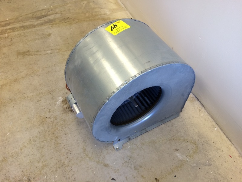 lot 44 image: Furnace Blower Fan and motor - works