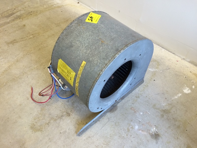 lot 45 image: Furnace Blower Fan and motor - works