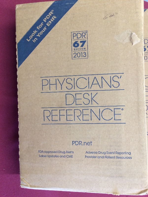 lot 106 image: Physicians Desk Reference Manuals  Lot of 4   New in the box