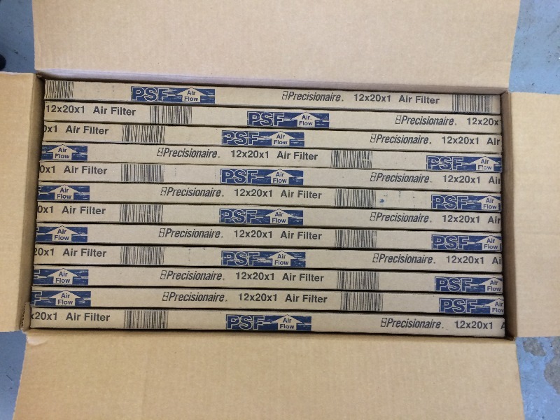 lot 107 image: Furnace Heater Rooftop Air Filters  large lot of assorted sizes