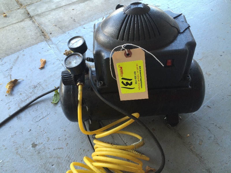 lot 131 image: Alton Portable Air Compressor