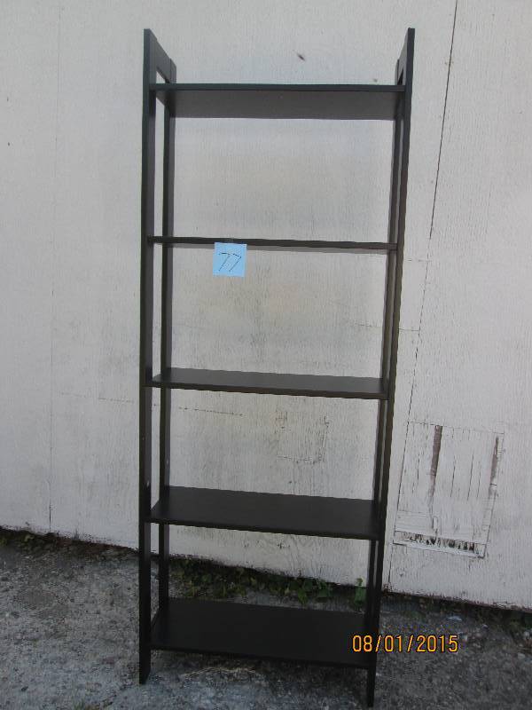 Display shelf  65 x 24 and 10 dee...
