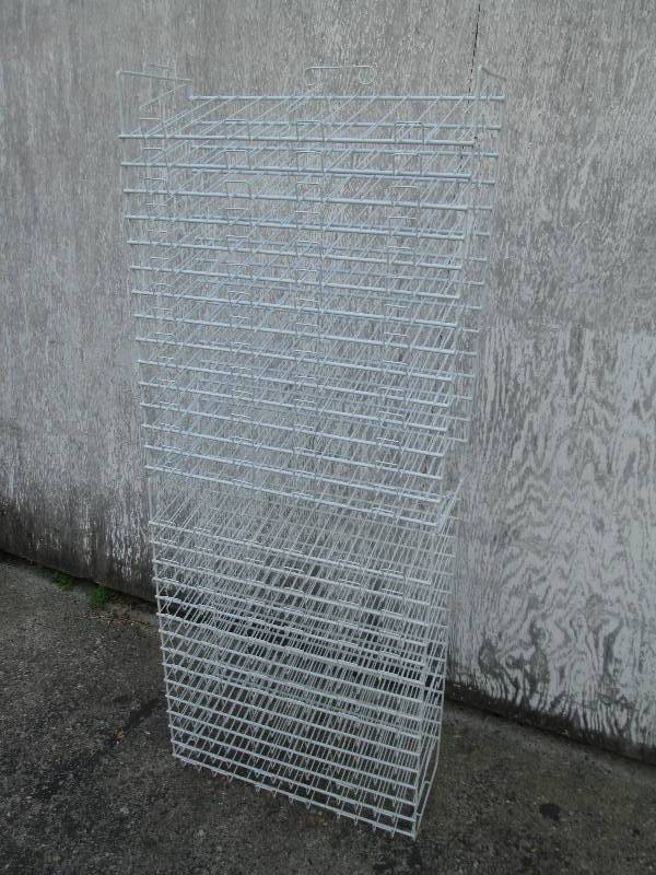 Scrapbooking wire paper display.  H...