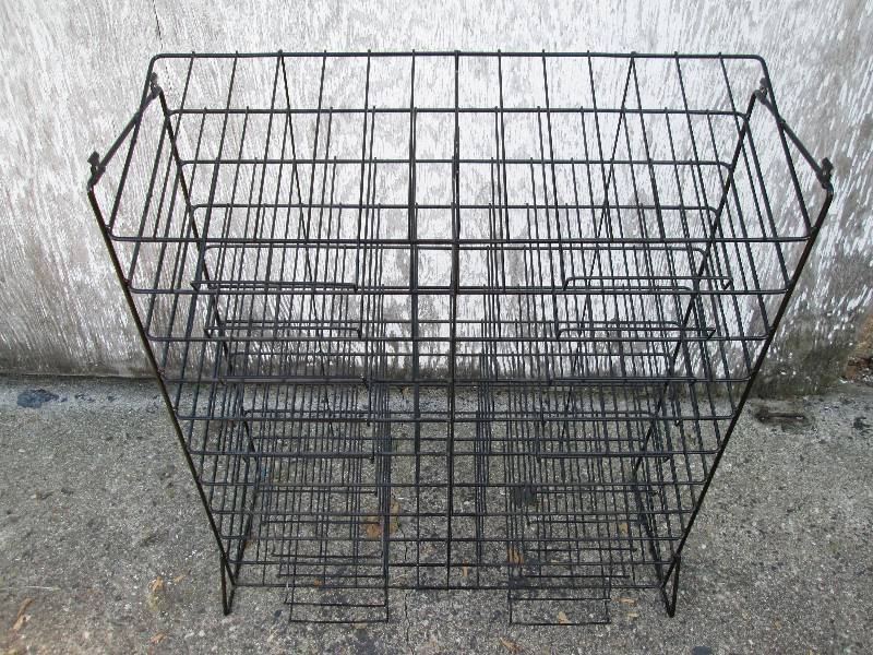 Paper display rack for 11 x 14 pap...