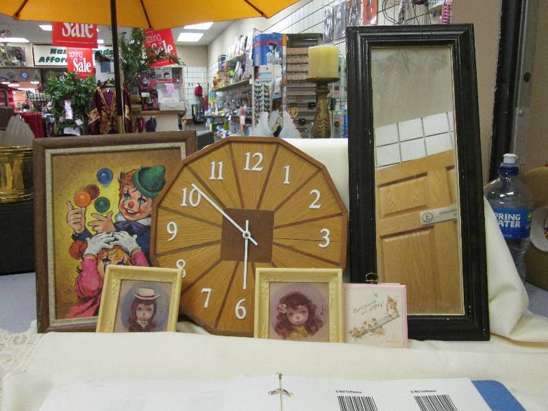Hanging Wall Dcor, Clock, Mirror,...