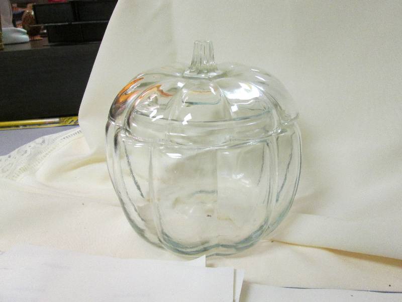 Glass Pumpkin Bowl W Lid...