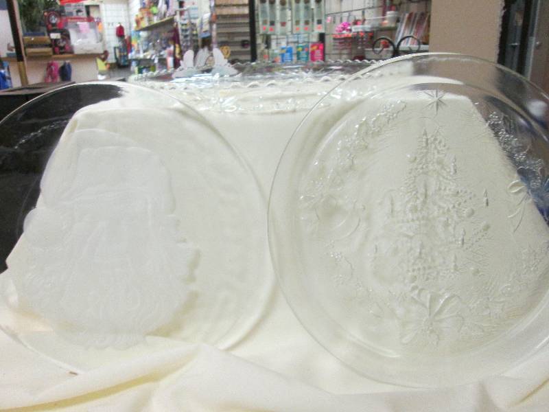 3 Pc Glass Christams Trays...