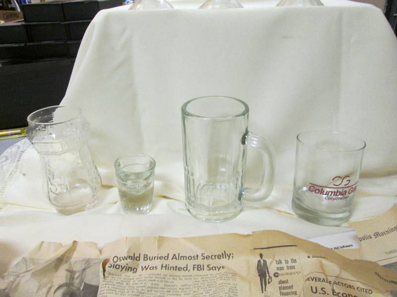 7 pc Glass Drinkware...