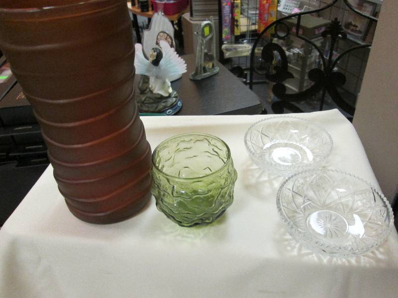 Glassware Set, Vase, 2 Dishes, Cand...