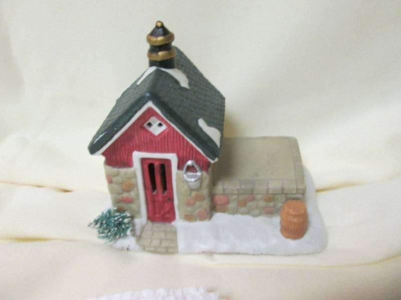 Home Decore Winter Decoration, Porc...