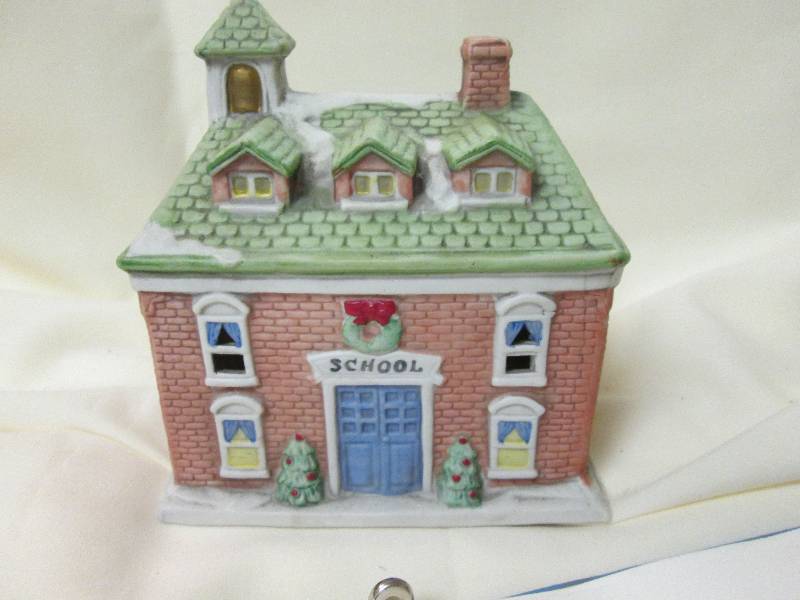 Home Decore Winter Decoration, Porc...