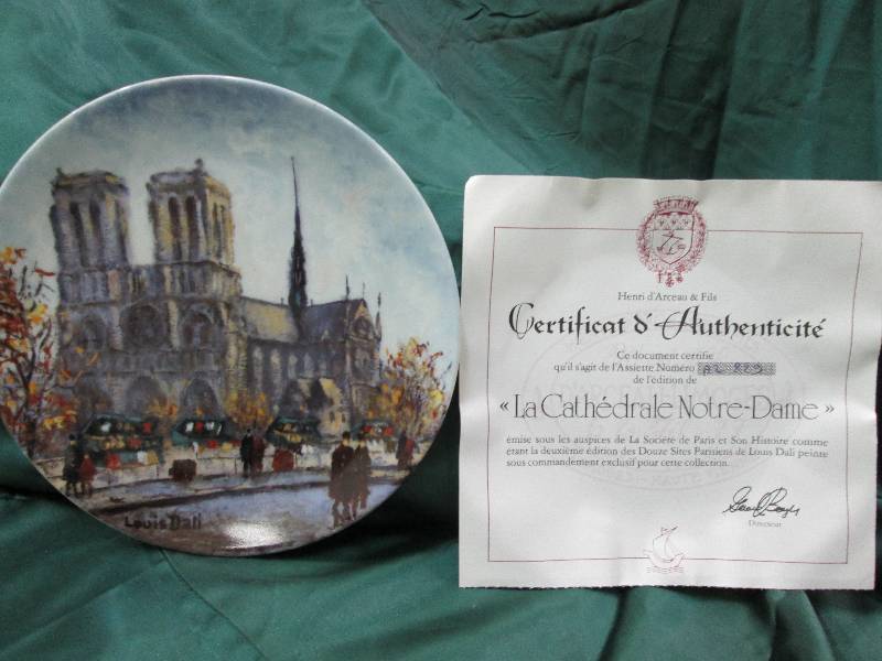 Classic Plate Collection, La Cathed...