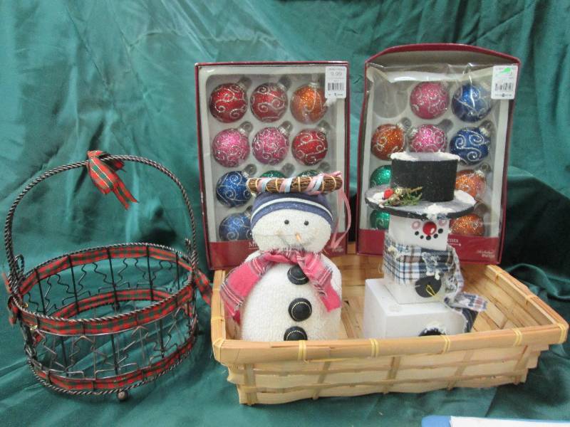 Christmas Home Dcor,23 Pc. Orname...