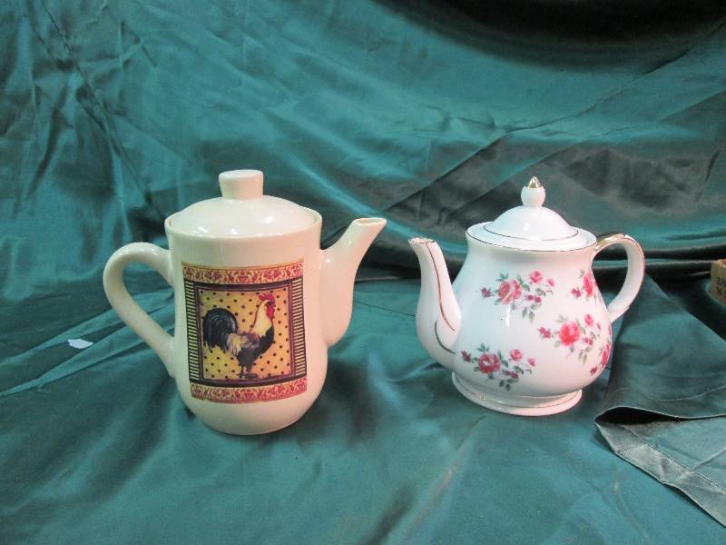 Vintage Teapots, 2 Pc. Set 1 W Ros...