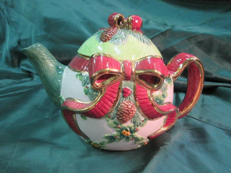 Home Dcor, Cookware, Seasonal Tea...