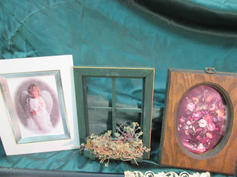 Picture Frames, Assortment of Pictu...