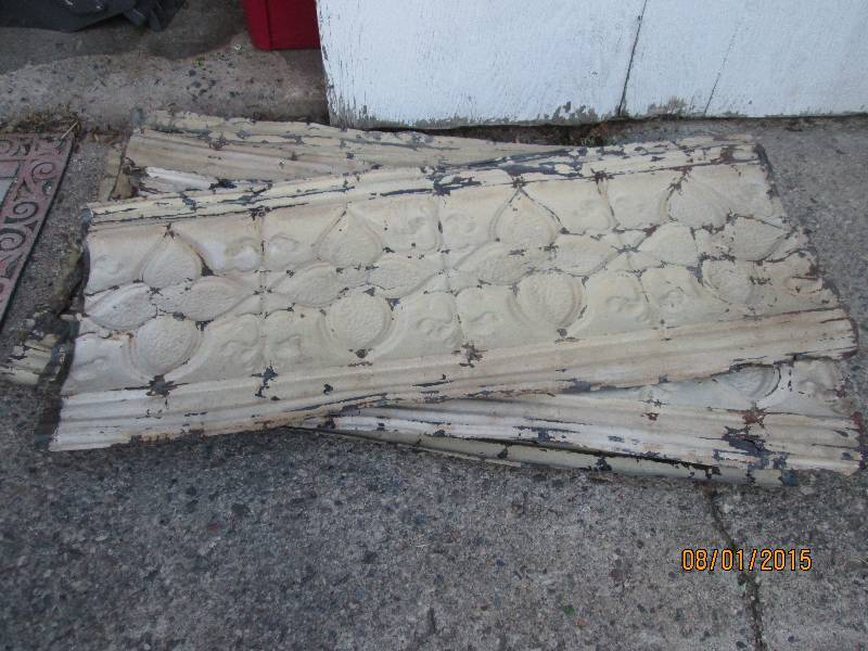 lot 34 image: Lot of antique ceiling tin, 5 sheet...